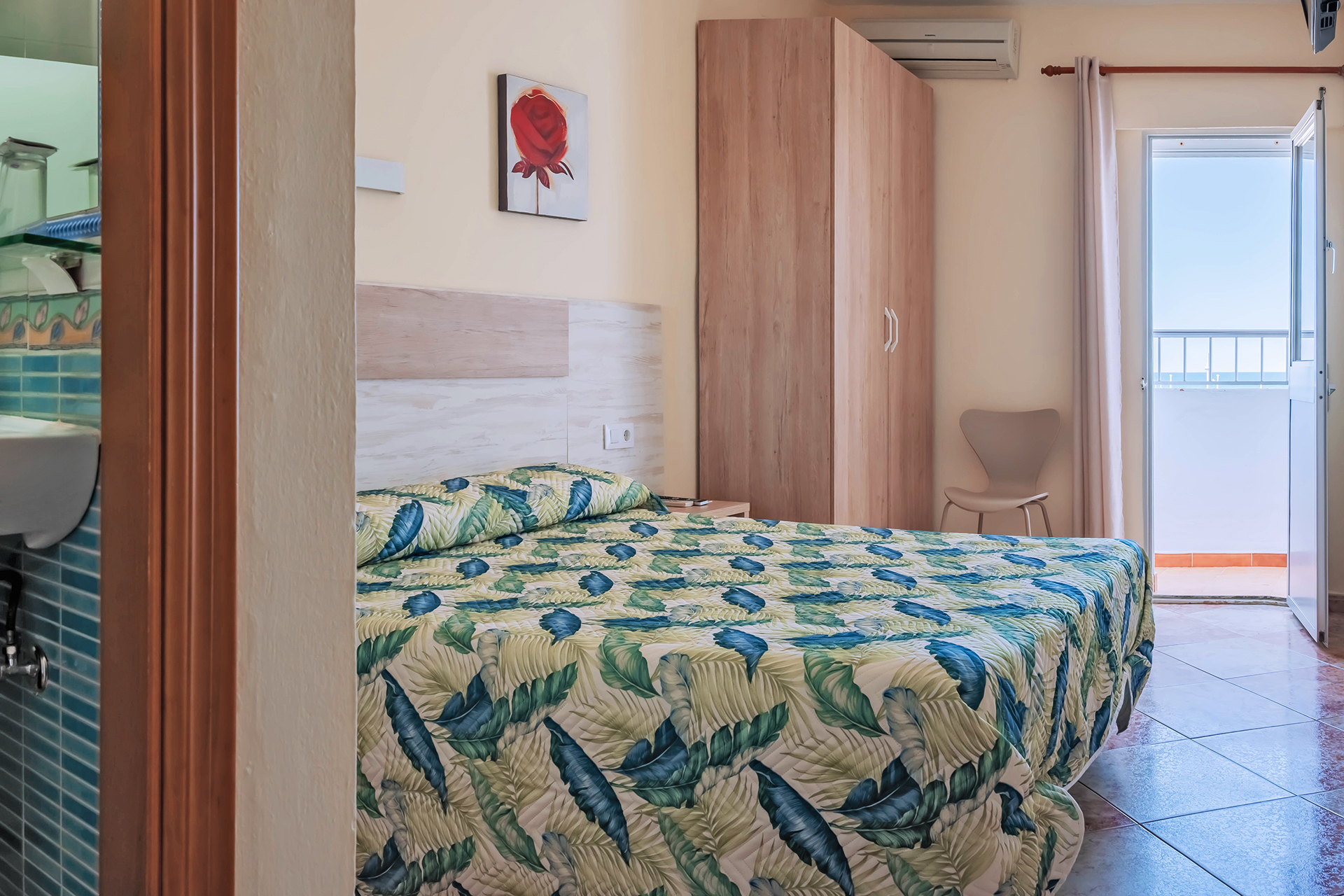 Habitación Doble con Camas Doble | Hostal Sonrisa del Mar